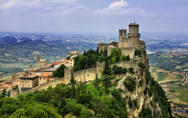 Ciudad medieval de San Marino, Italia