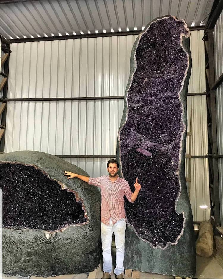 fake amethyst geode in china