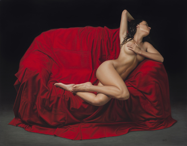 Painter Omar Ortiz on His Hyperrealistic Paintings and Creative Process