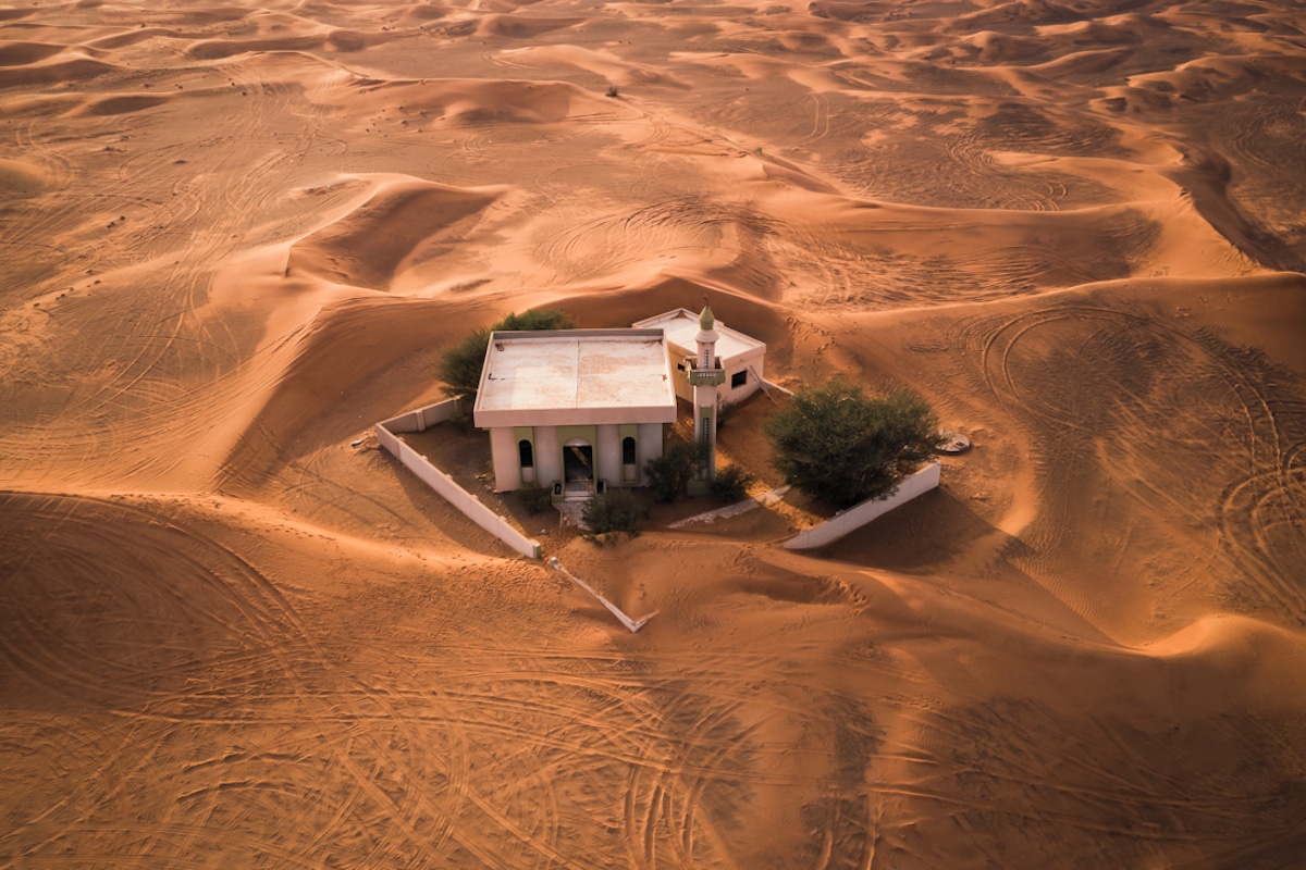 Мечеть в пустыне