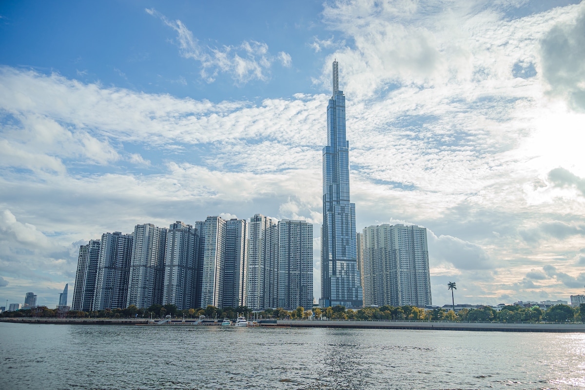 These Skyscrapers are the 15 Tallest Buildings in the World