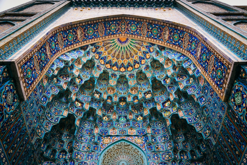 10 Incredible Mosques Of The World That Celebrate Islamic Architecture