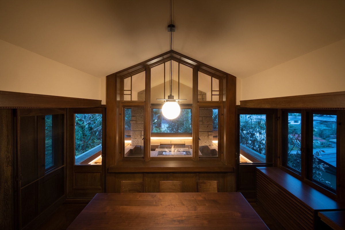 Architect’s Transform One of Frank Lloyd Wright’s Iconic Prairie Style Villas Into a Hotel