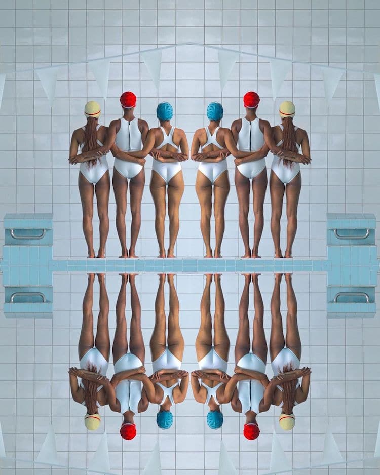 Fotografías de nadadoras en una piscina por Maria Svarbova