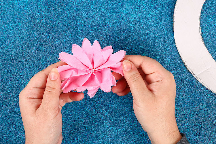 How to Make Tissue Paper Flower