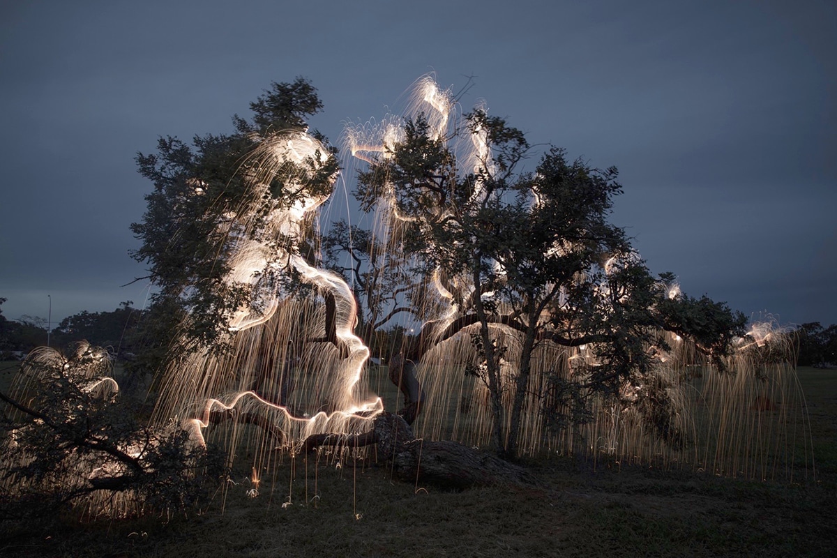 Vitor Schietti Impermanent Sculptures Light Painting Photography