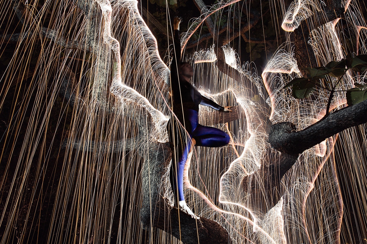 Vitor Schietti Impermanent Sculptures Light Painting Photography