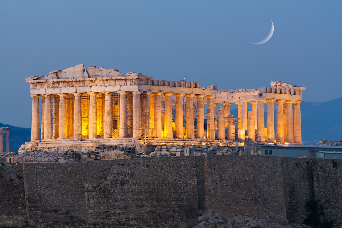 5 timeless classic buildings that document the wonder of ancient Greek architecture