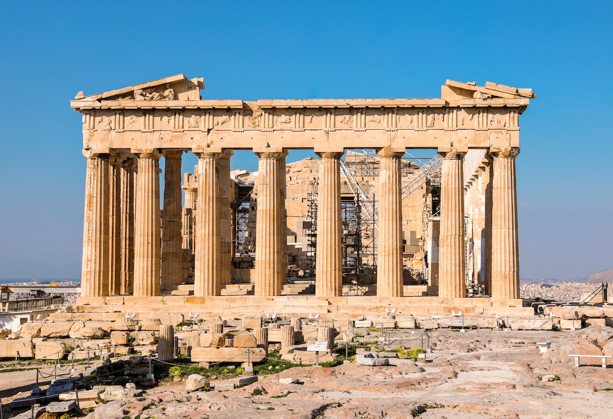 5 Timeless Classical Buildings That Chronicle the Wonder of Ancient Greek Architecture