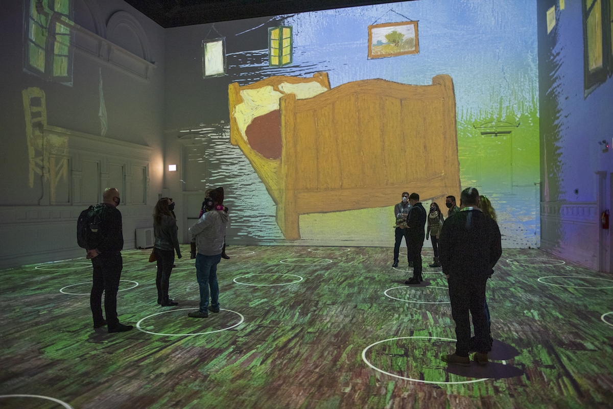 Immersive Van Gogh Exhibition Chicago