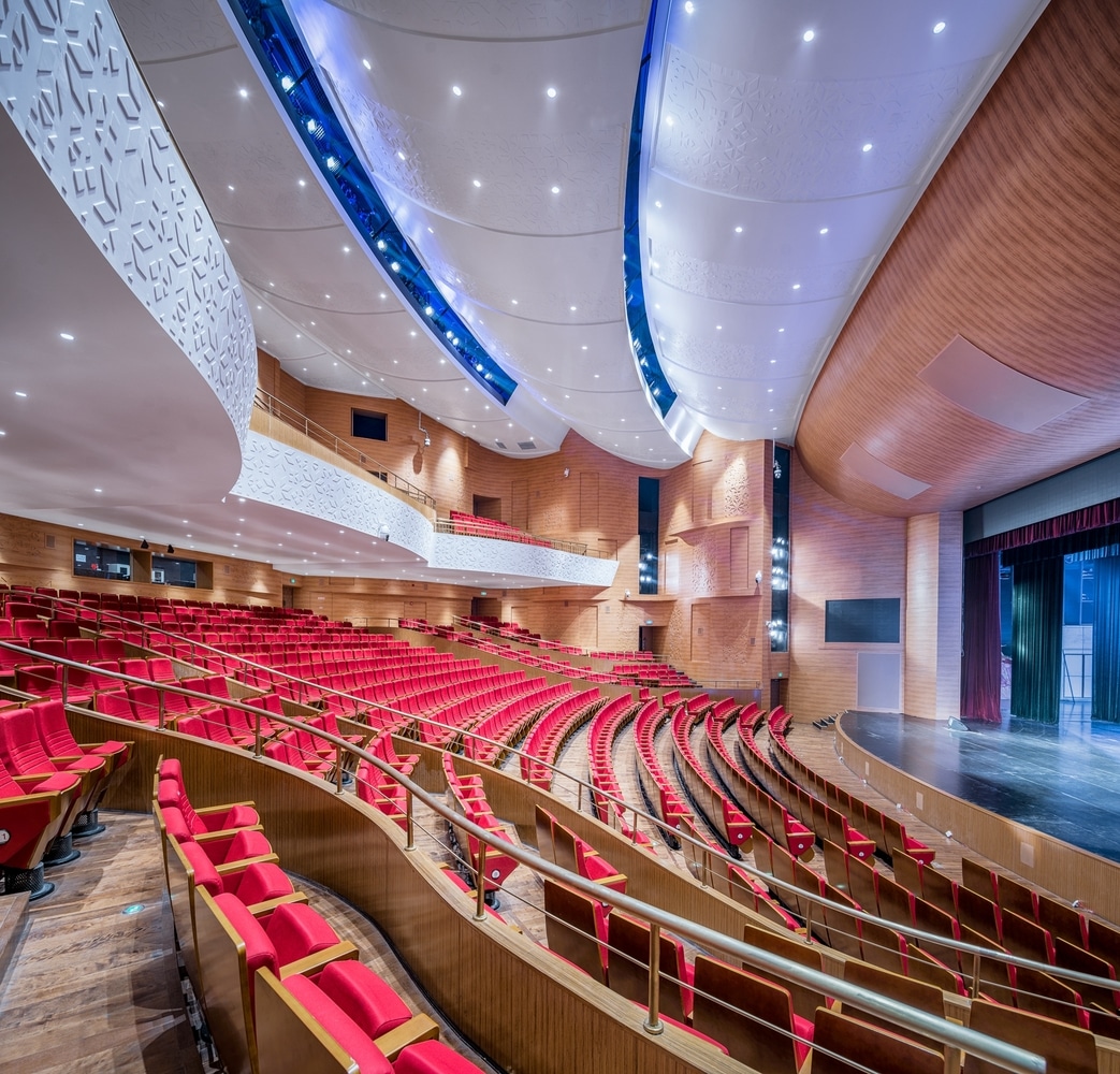 Ce théâtre en Chine est inspiré du design de la Grande Mosquée d'Oman
