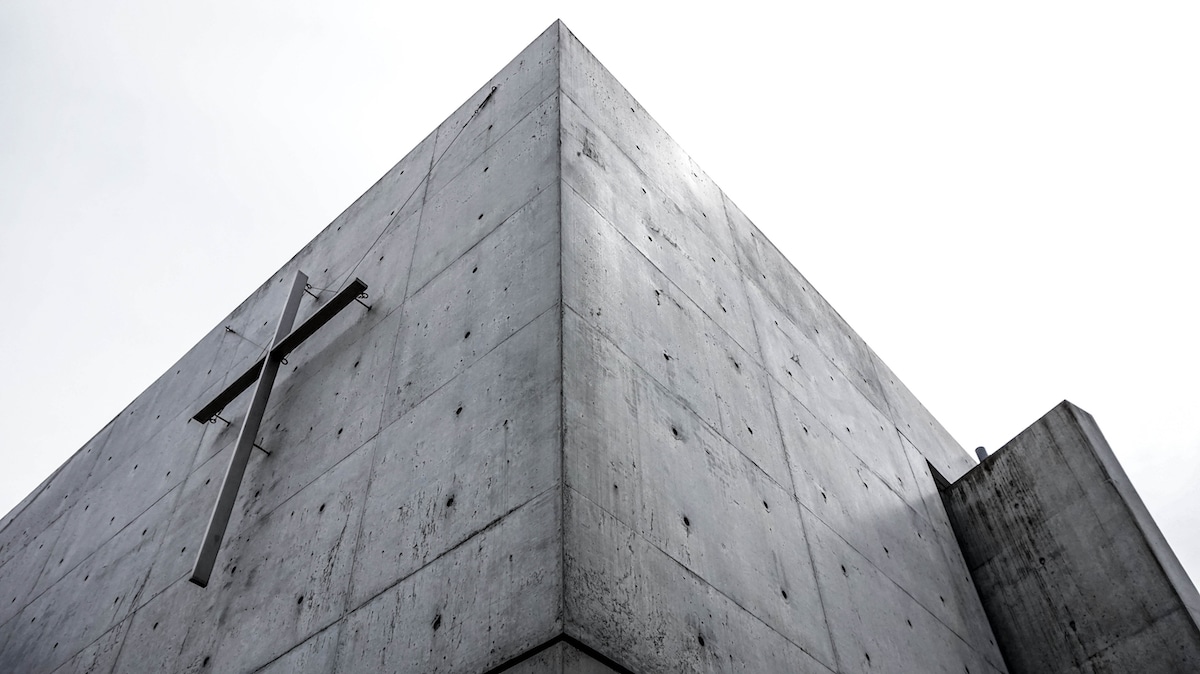 The Architecture of Tadao Ando: 10 Dramatic Buildings