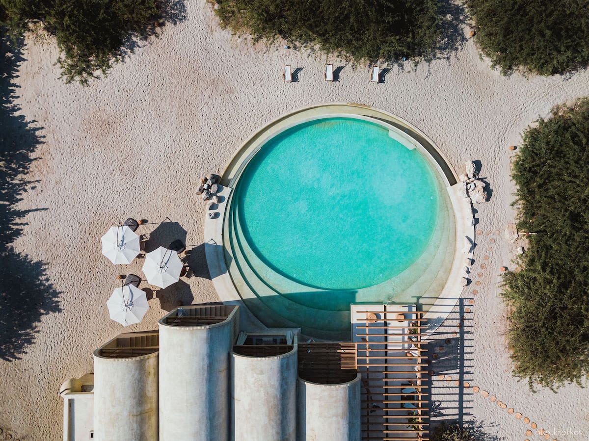 This Mexican Boutique Hotel Features Gorgeous Brick Arches Made of Local Material