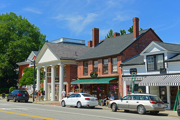 Concord, Massachusetts a Historic Colonial Town 