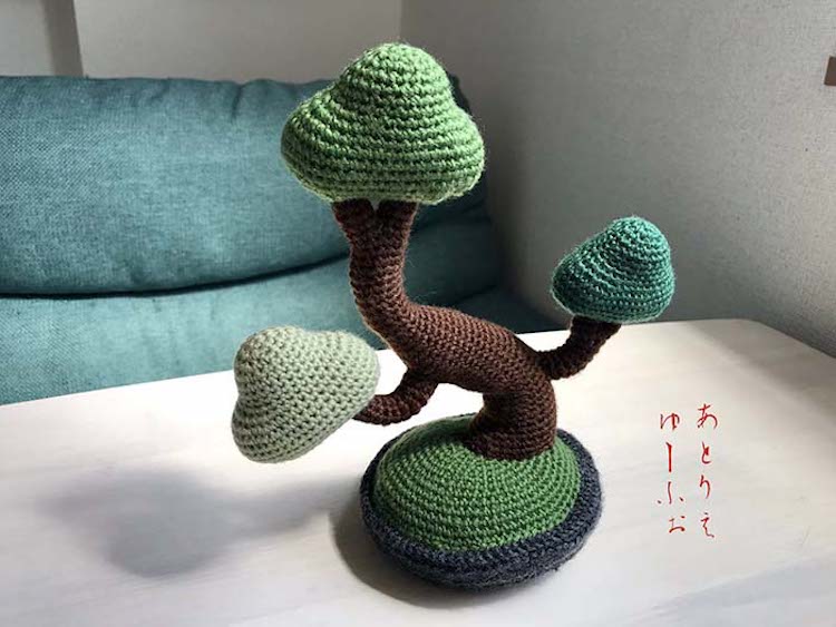 Bonsai tricoté par l'atelier Euph
