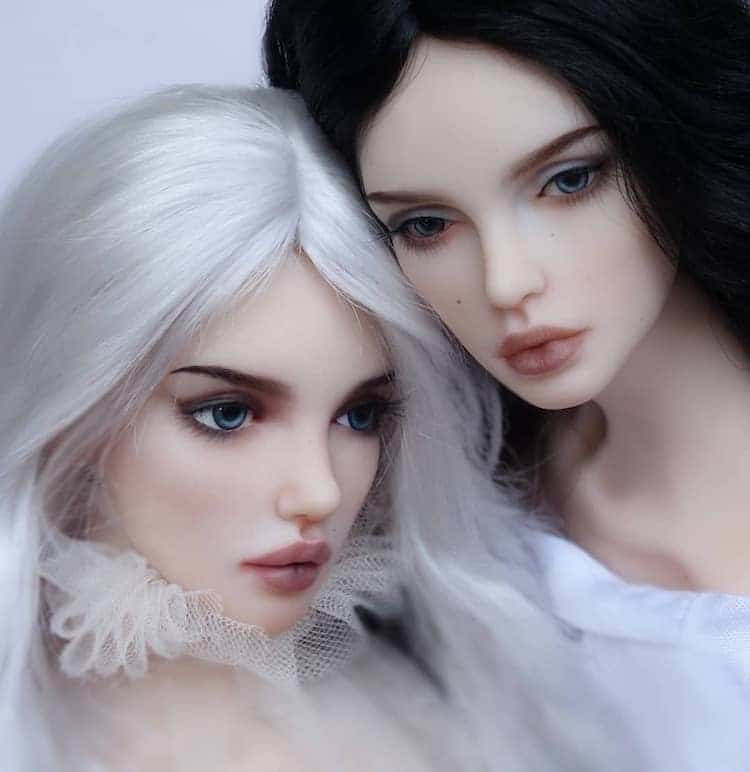 Artist Creates Realistic Dolls That Look Like Ethereal Figures