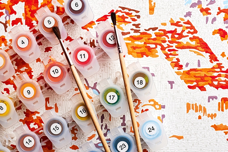 https://mymodernmet.com/wp/wp-content/uploads/2021/05/summer-crafts-paint-by-numbers-1.jpg