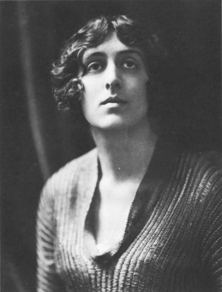 Virginia Woolf's Lover Vita Sackville-West