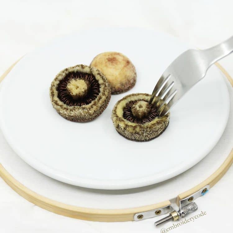 champignon brodé par Youmeng Liu