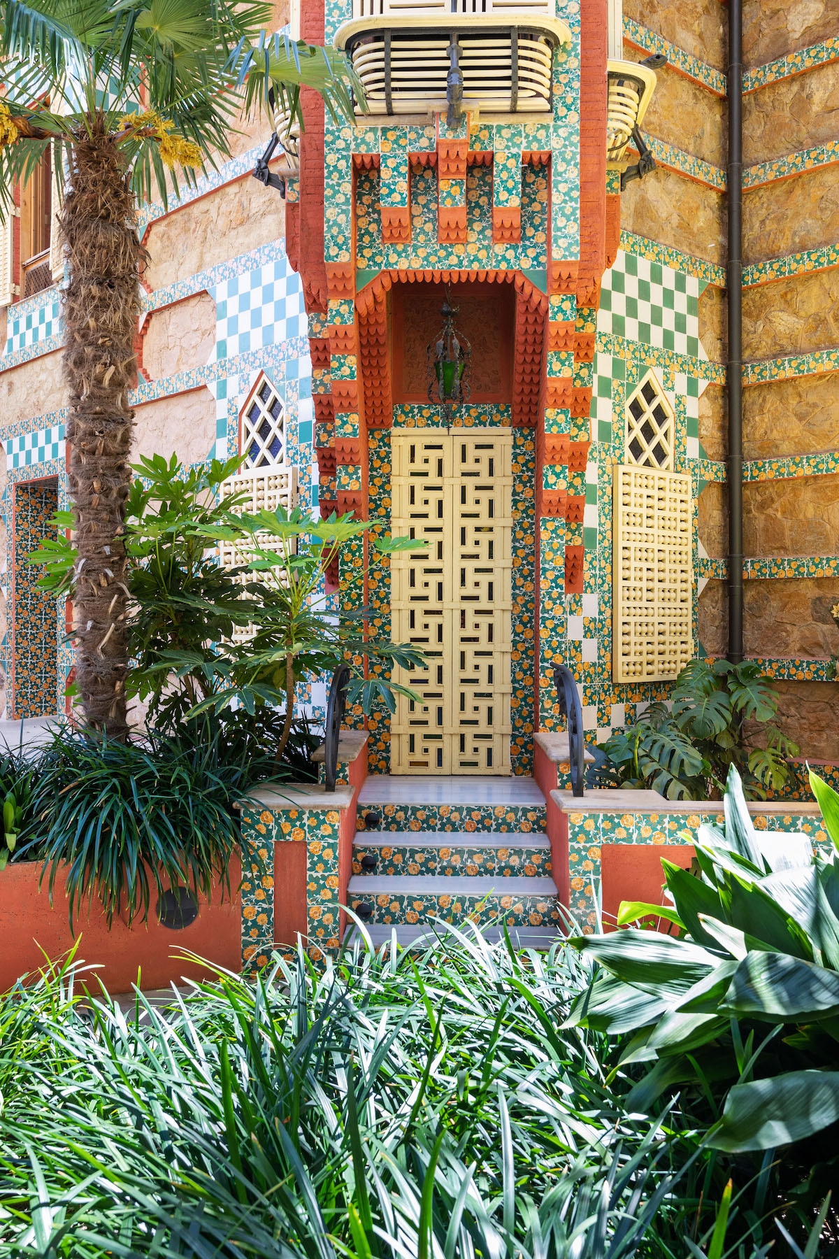La Casa Vicens de Antoni Gaudí en Airbnb