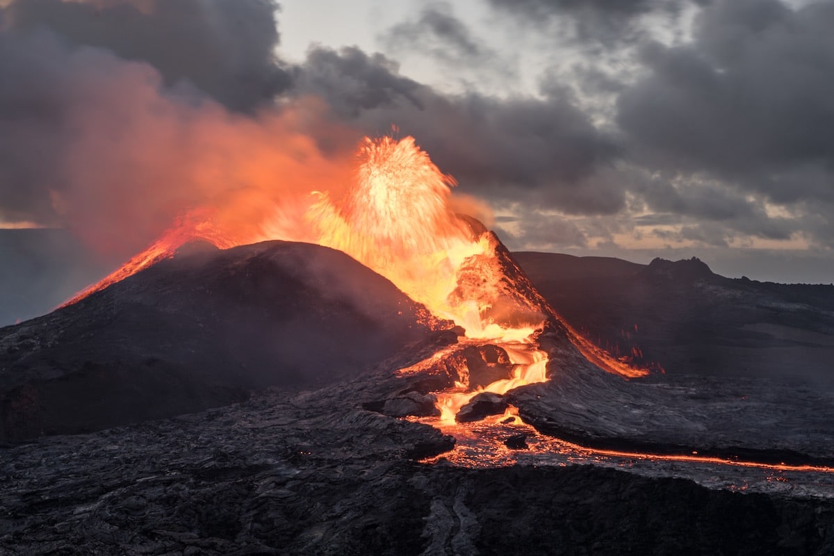 Unbelievable Photos of Iceland's Fagradalsfjall Volcano Erupting