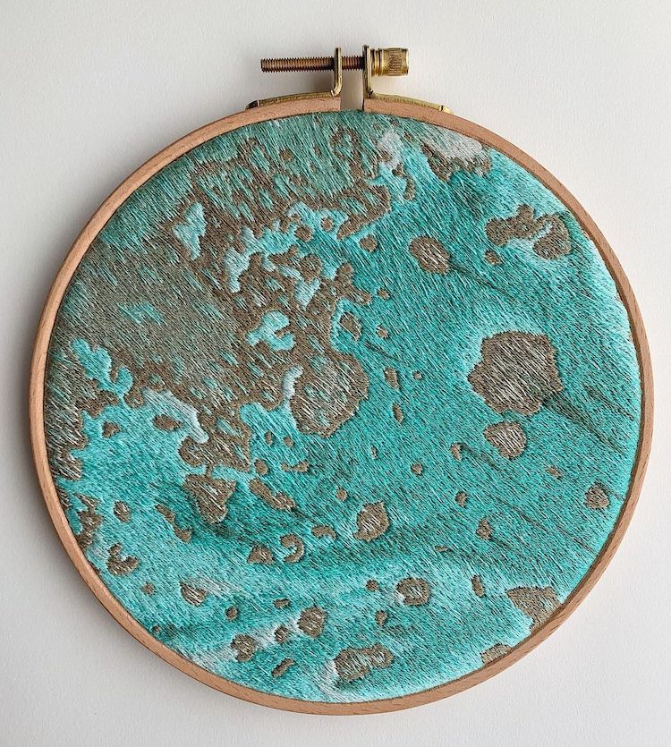 broderies inspirées d'images satellitaires 