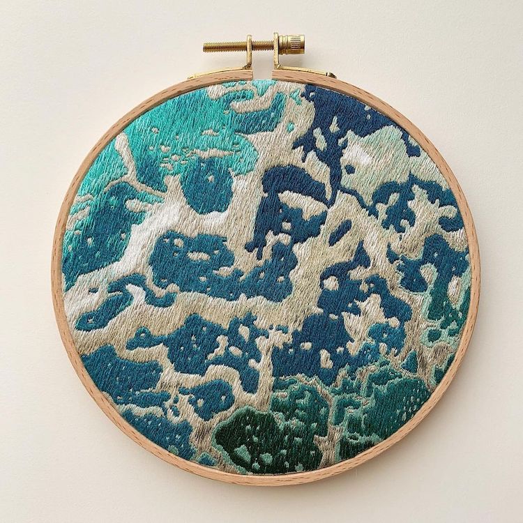 broderies inspirées d'images satellitaires 