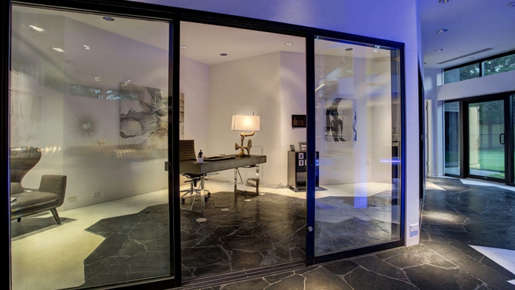 Introducing “Darth Vader House” Mansion in Houston, Texas