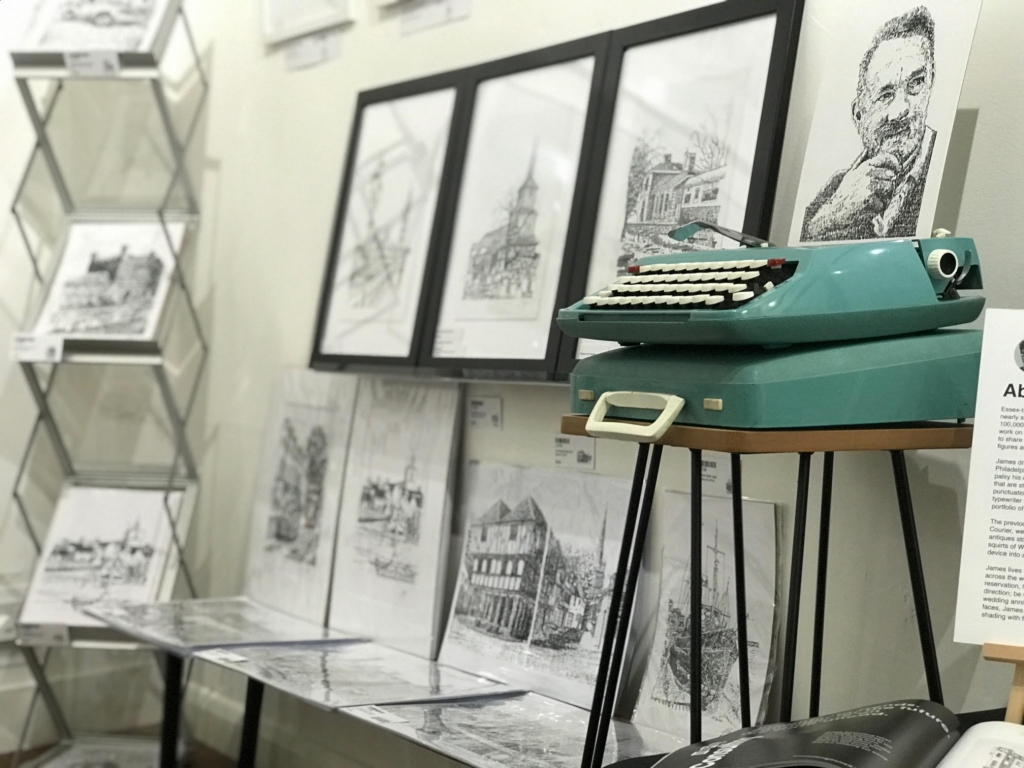Artist 'Prints' Landscapes and Portraits on Typewriters