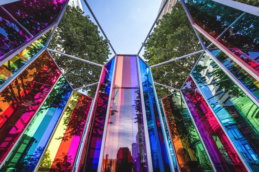 Hymn to the Big Wheel Installation in London by Liz West