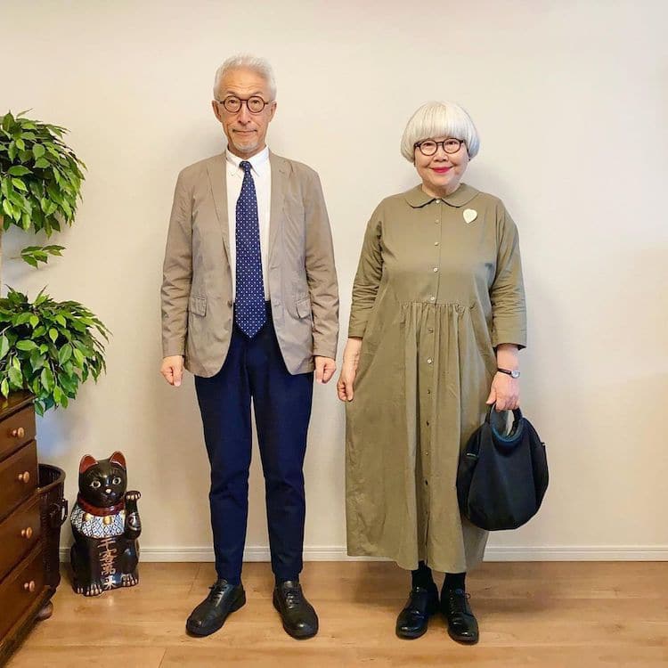 pareja japonesa con atuendos coordinados por bonpon