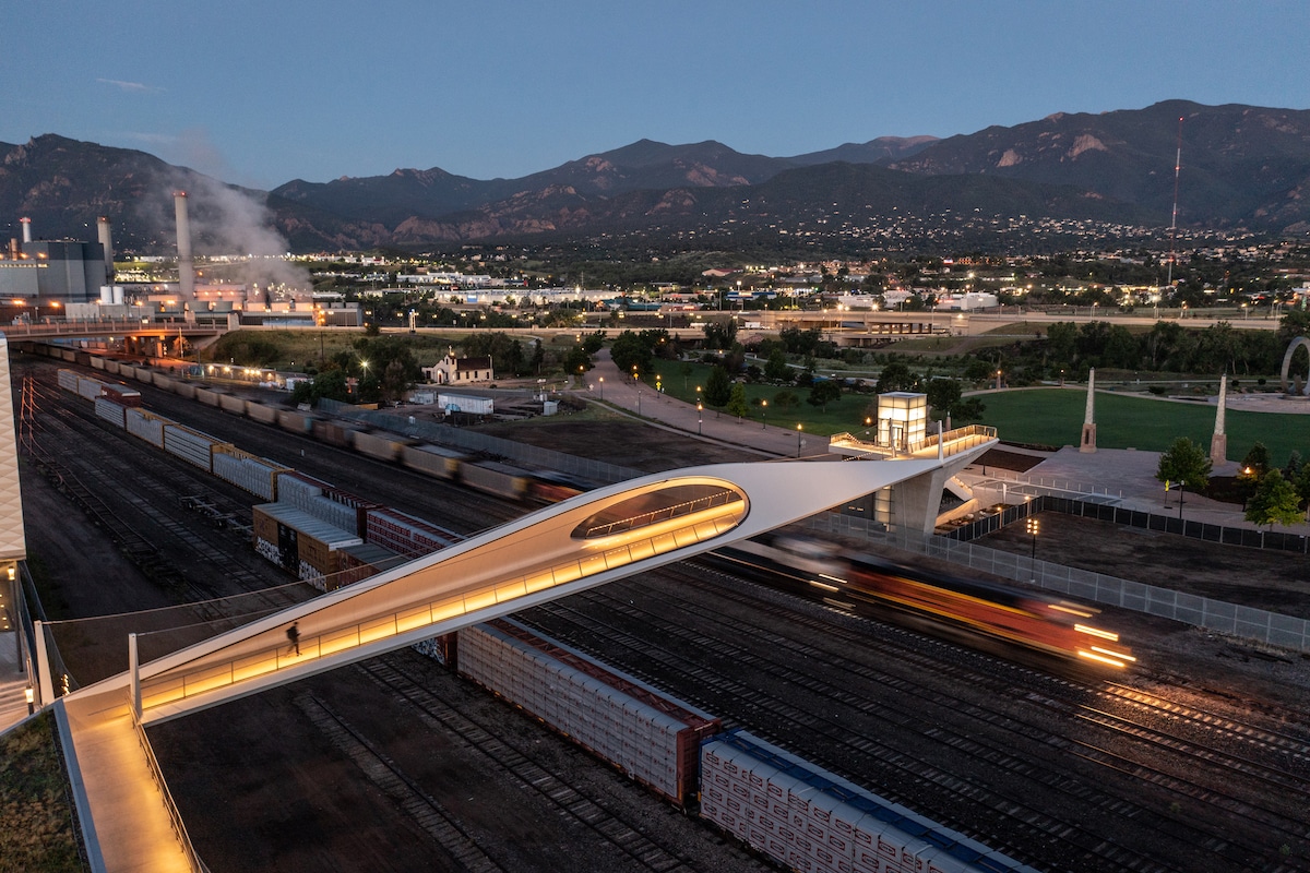 Aerial of Park Union Bridge by Diller Scofidio + Renfro