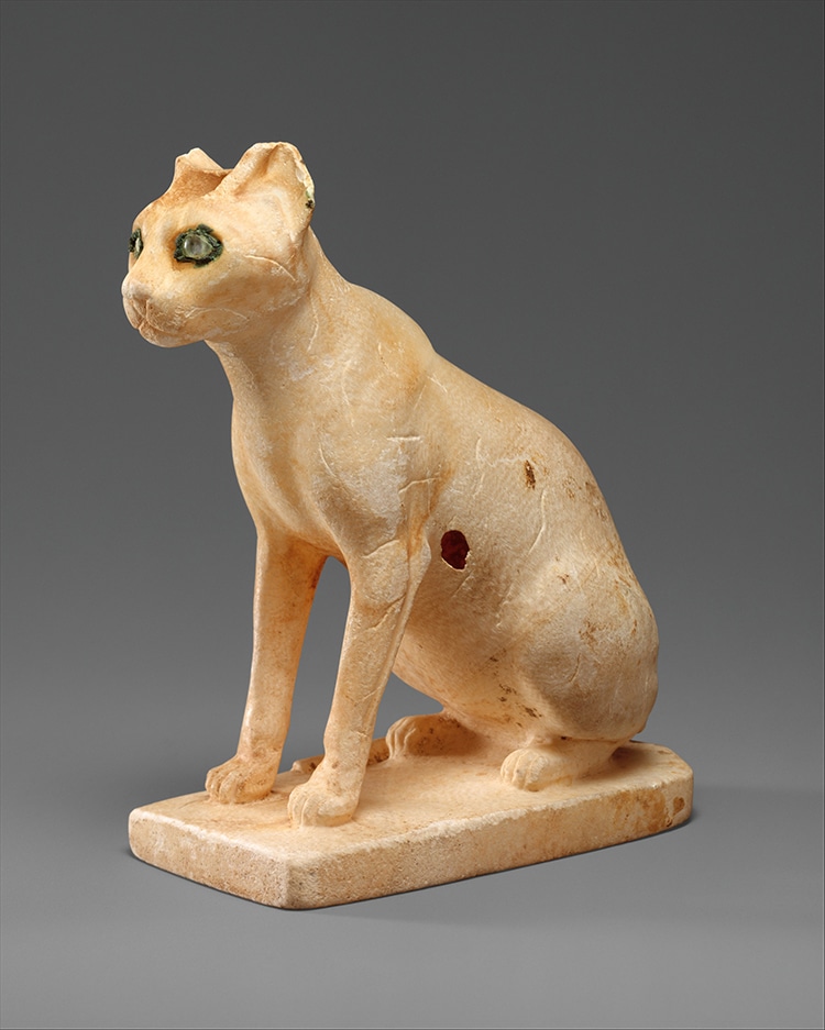 Cosmetic Vessel in the Shape of a Cat