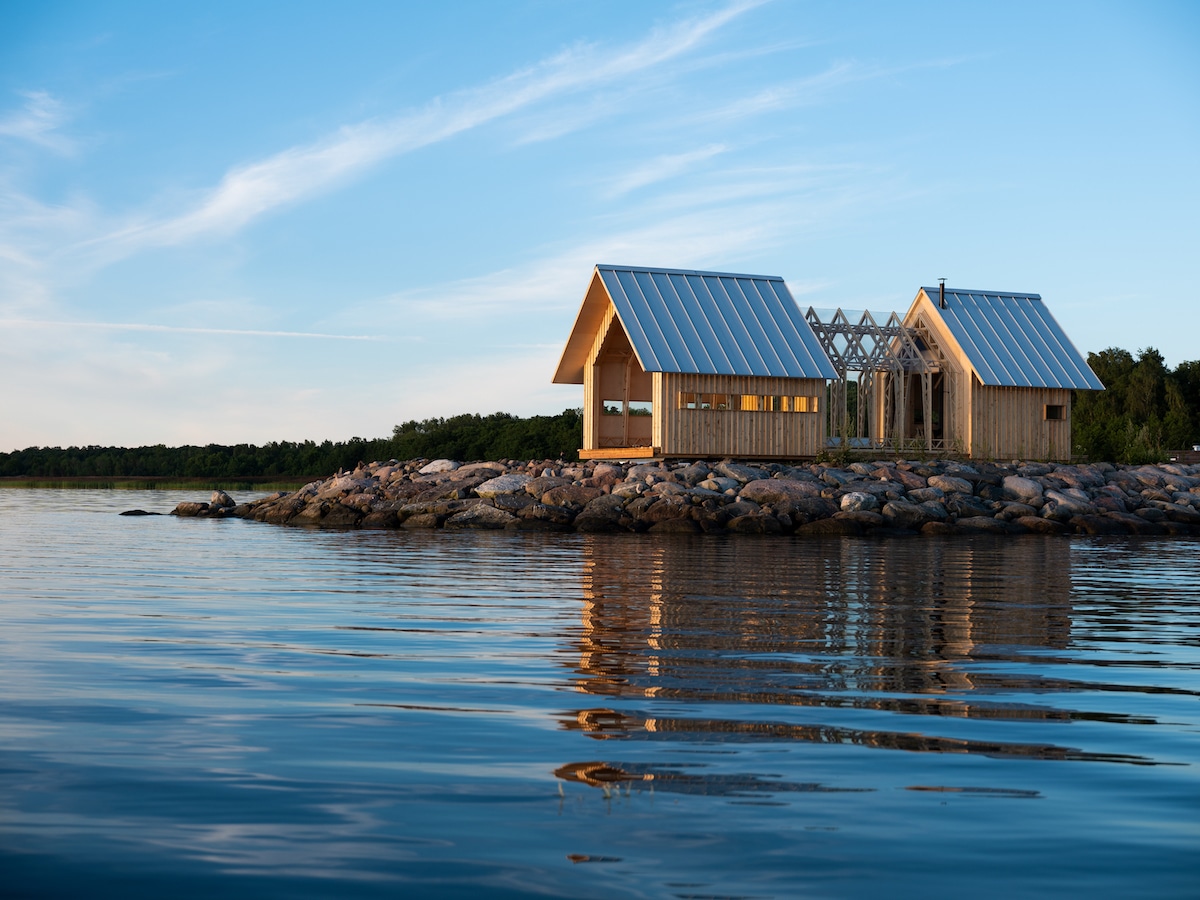 Open ANNA Cabin by Caspar Schols