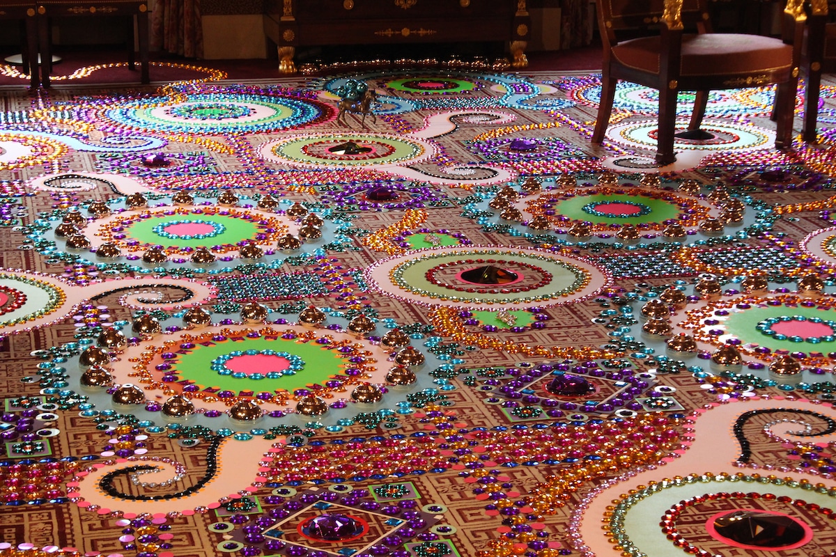 Carpet Gem Art Installation by Suzan Drummen