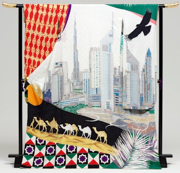 Kimono inspirado en Emiratos Árabes Unidos