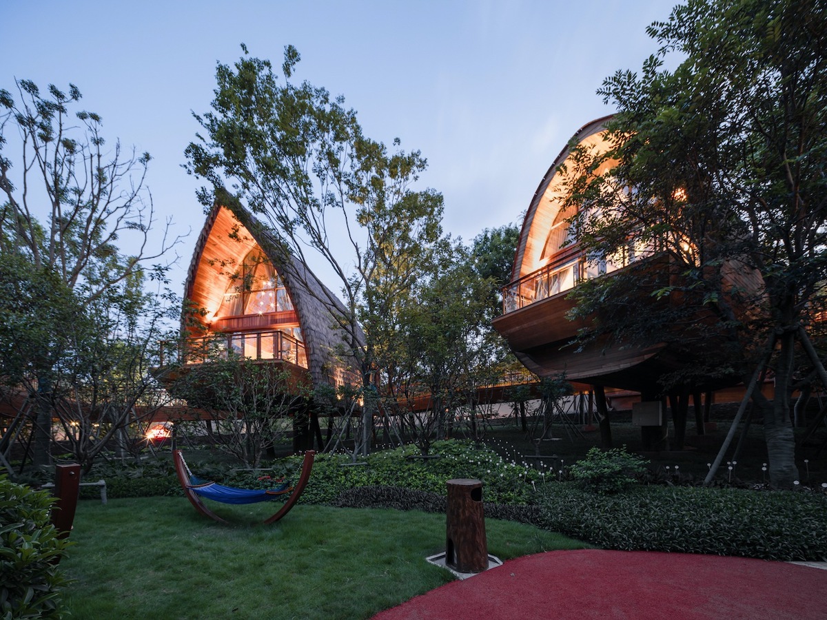 Structures in the Guilin Lebei Homestay Hotel by aoe