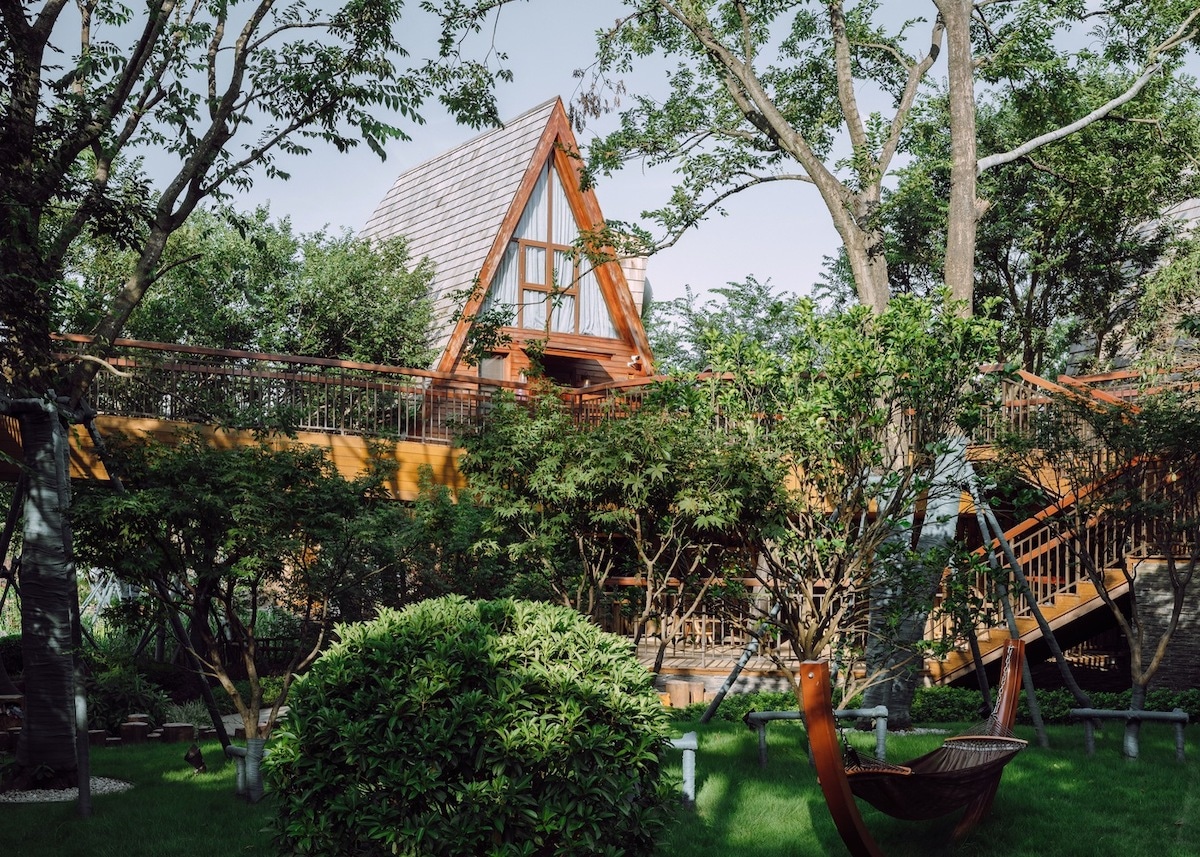 Structure in the Guilin Lebei Homestay Hotel by aoe