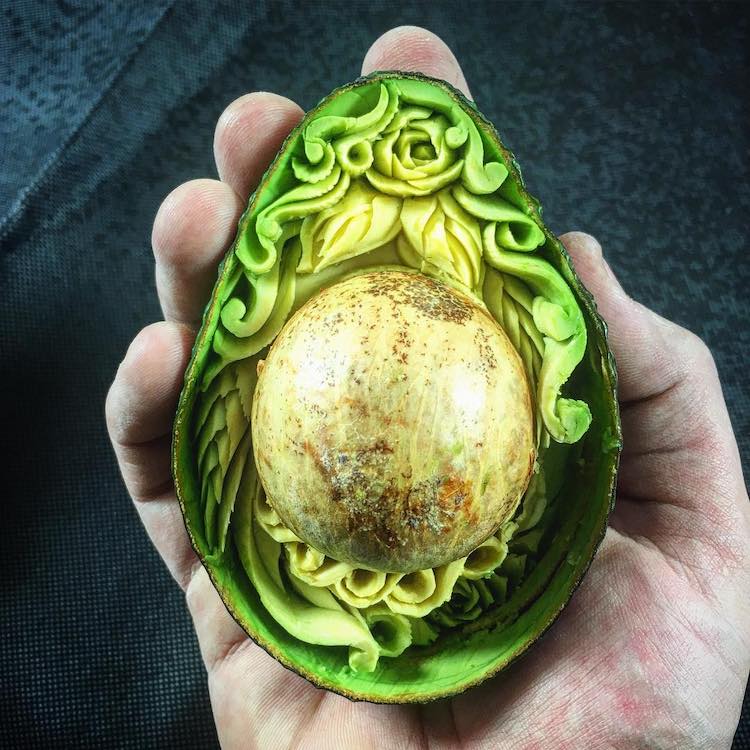 Avocado Fruit Carving by Daniele Barresi