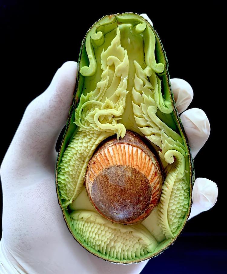 Avocado Fruit Carving by Daniele Barresi