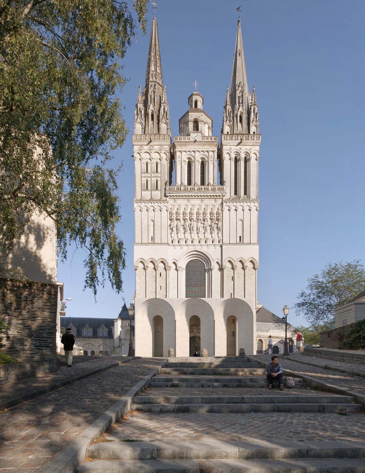 Front View of Kengo Kuma and Associates Designed Contemporary Entrance to Angers Cathedral