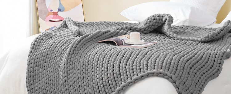 Chunky Knit Weighted Blanket