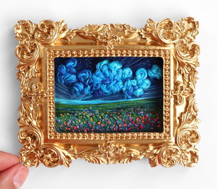 Paysages miniatures brodés par Carolina Torres