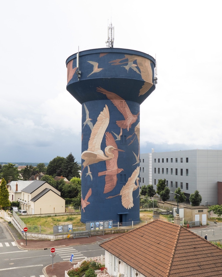 Taquen Water Tank Mural