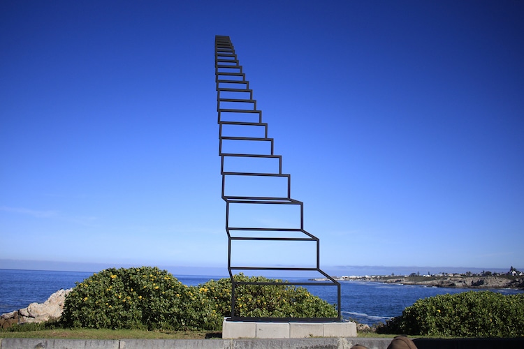 Staircase to Heaven Sculpture par Strijdom van der Merwe