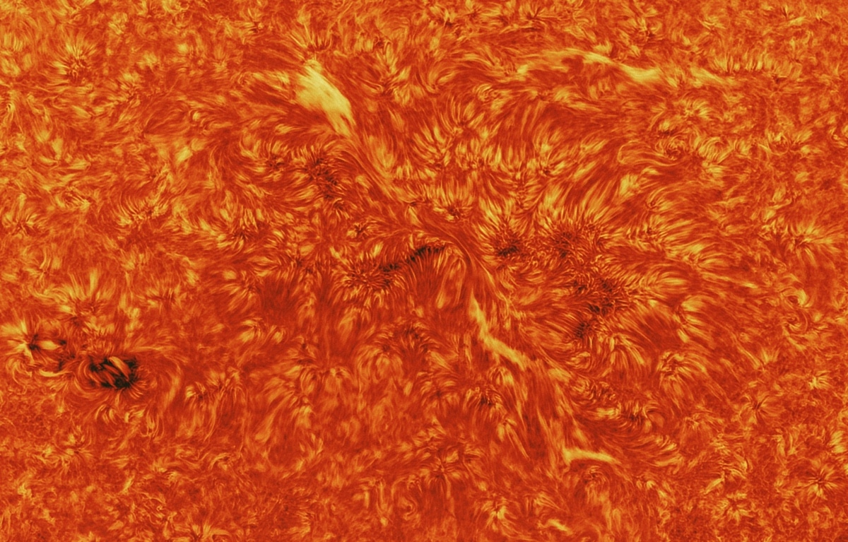 Detalles de la superficie del Sol por Andrew McCarthy