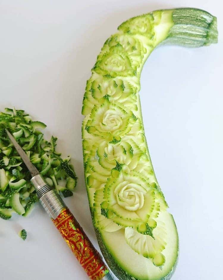 Sculpture de légumes par l'artiste culinaire Gaku