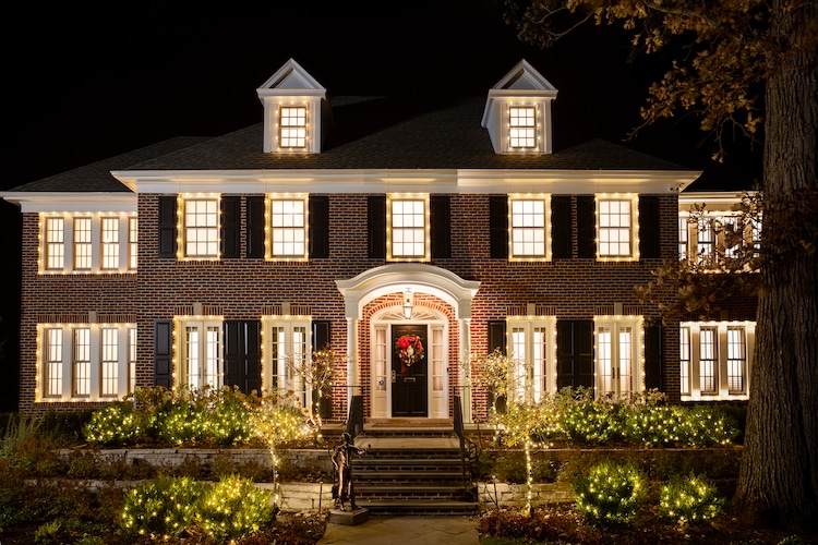 You Can Book the Home Alone House on Airbnb