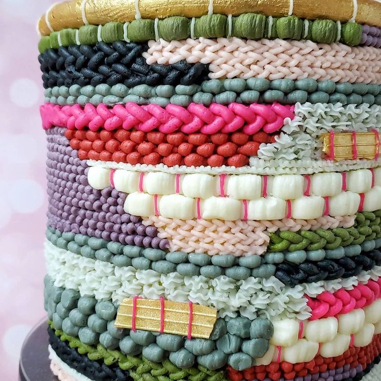 Gâteau à la crème au beurre inspiré de l'art textile