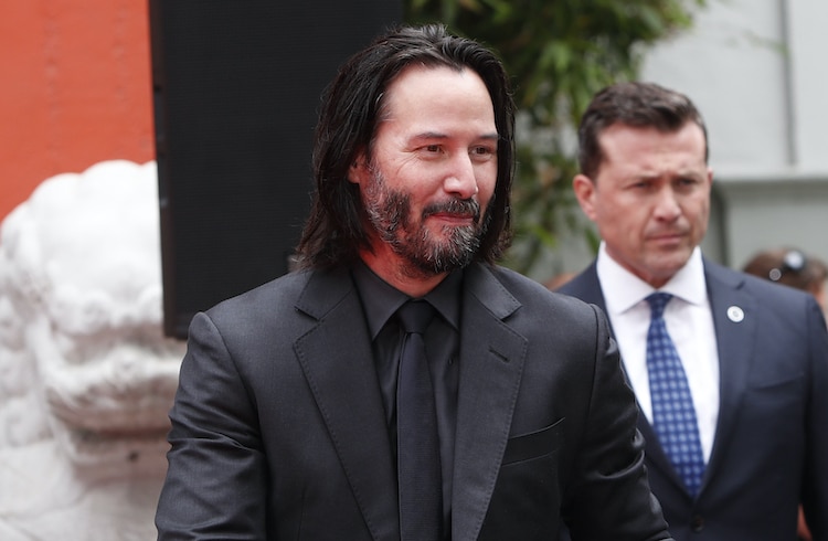 Keanu Reeves Donates ‘The Matrix’ Salary to Charity for Cancer Research